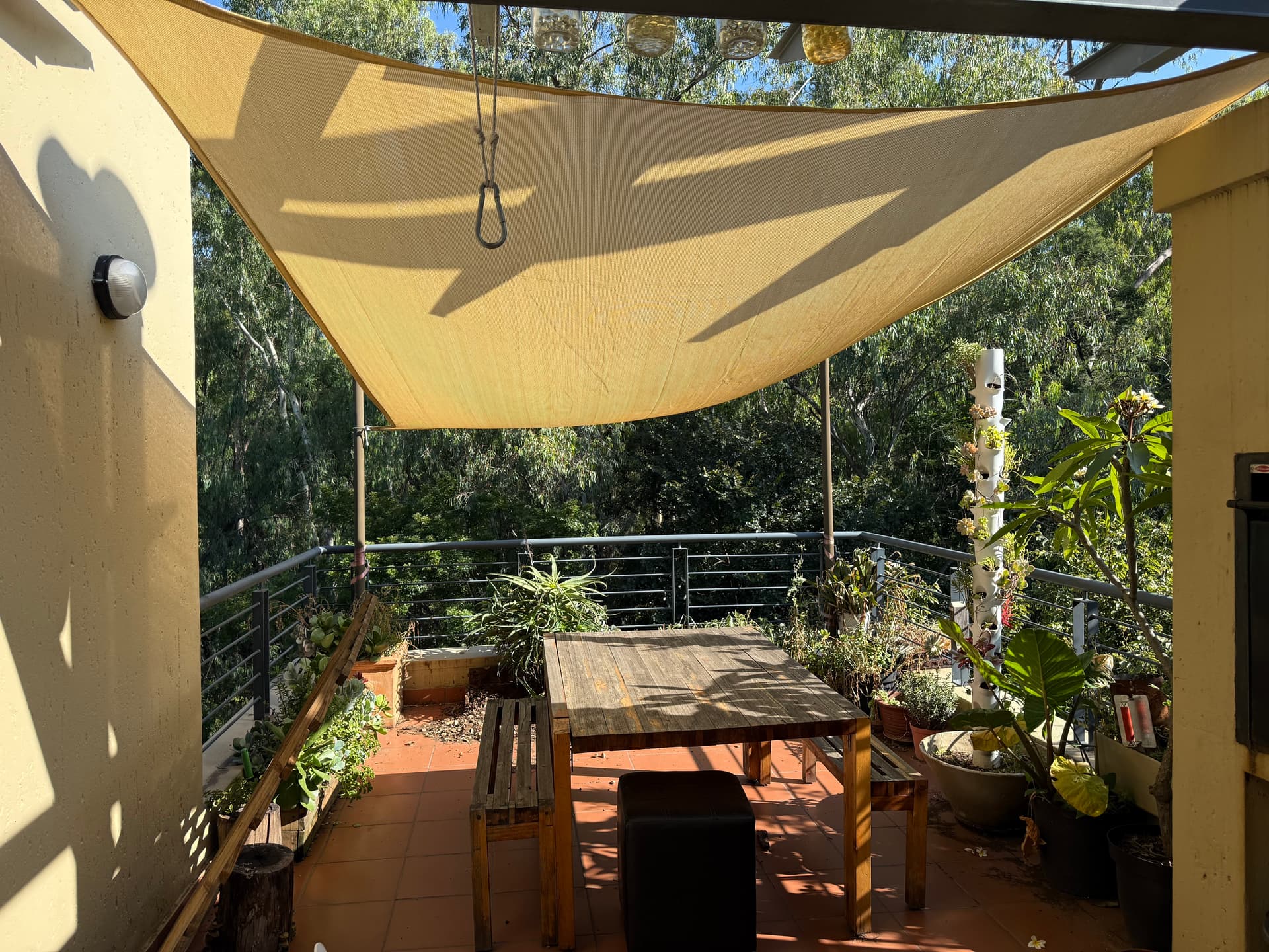 Outdoor terrace: light and colour cleanup (before)